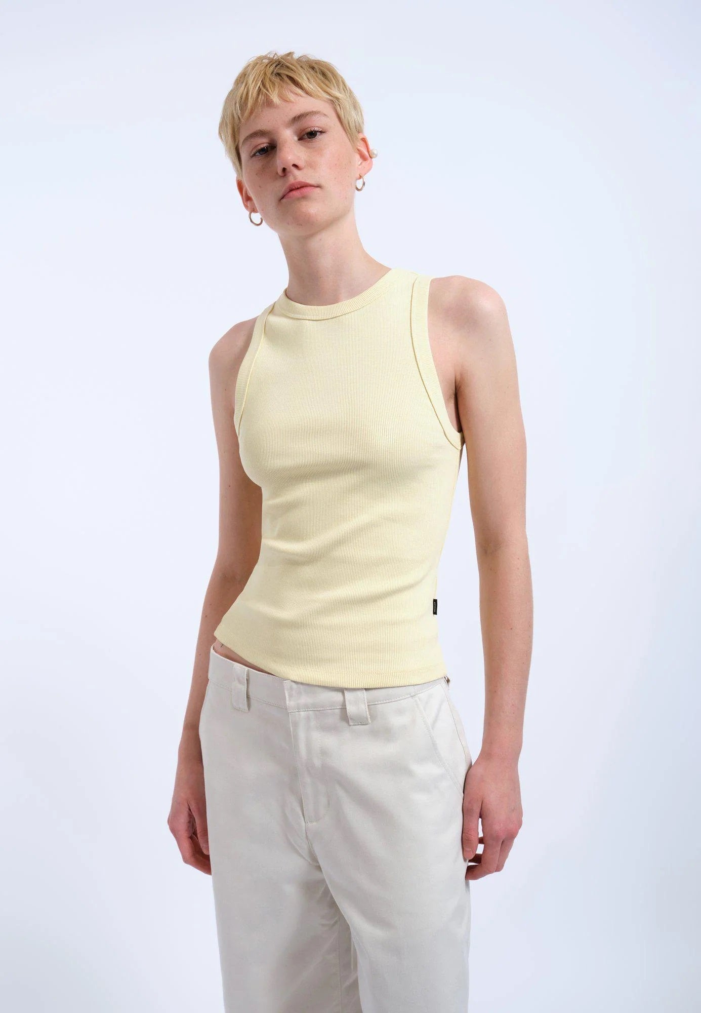 top etta | jaune